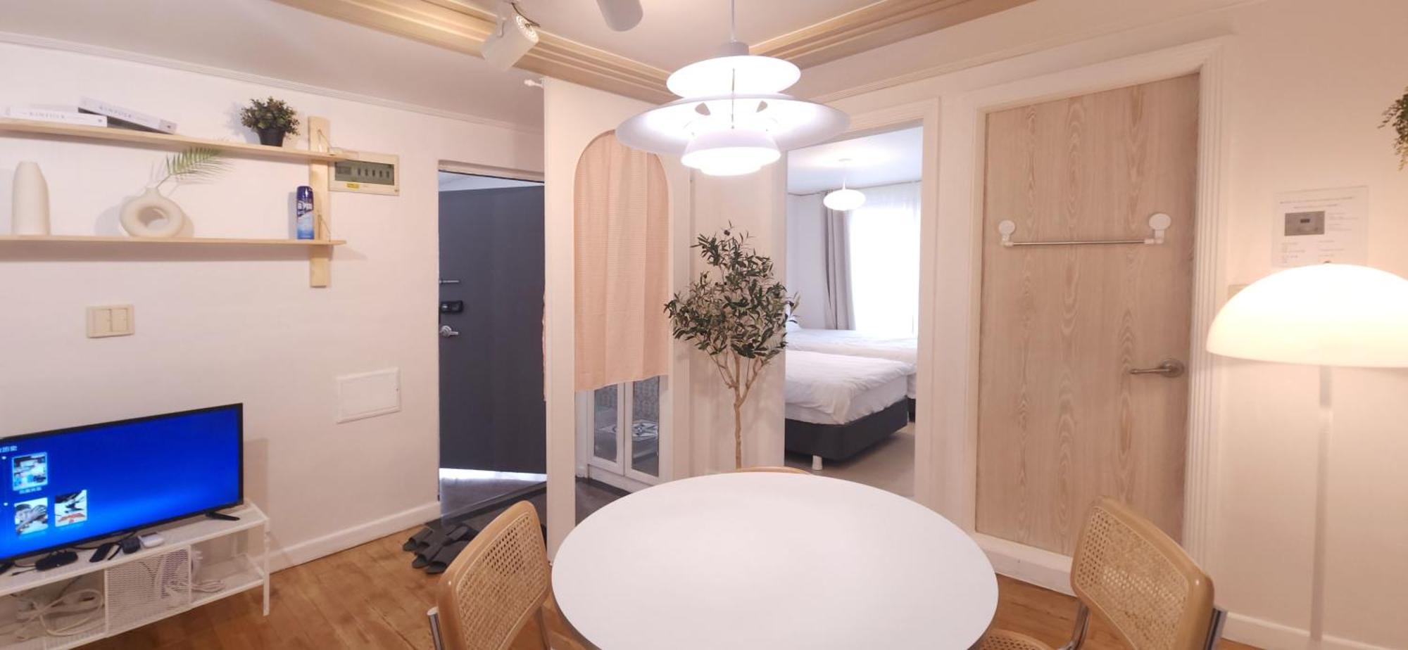 Appartamento C-1 White Linen House,3br
